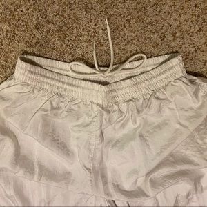 White parachute pants🤍